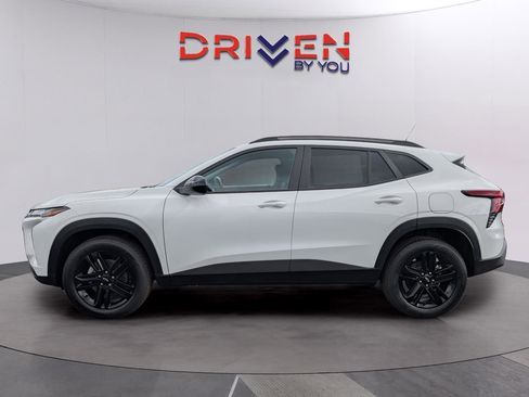 New 2026 Chevrolet Trax ACTIV w/ Driver Confidence Package image 6