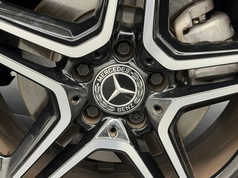 Used 2021 Mercedes-Benz GLB 250 image 18