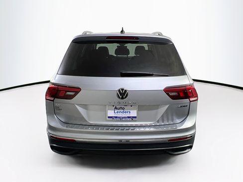 Used 2022 Volkswagen Tiguan SE AWD/4WD image 6