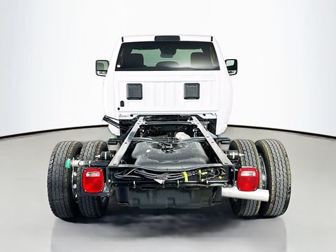 New 2026 RAM 4500 Tradesman AWD/4WD image 6