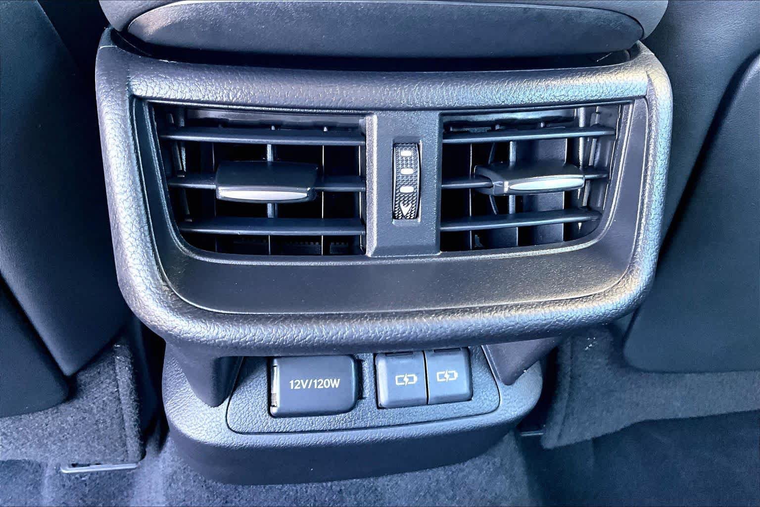 Used 2023 Lexus ES 300h w/ Accessory Package (Z1) FWD image 32