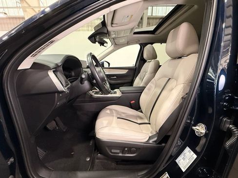 Used 2024 MAZDA CX-90 Plug-In Hybrid w/ Preferred AWD/4WD image 16