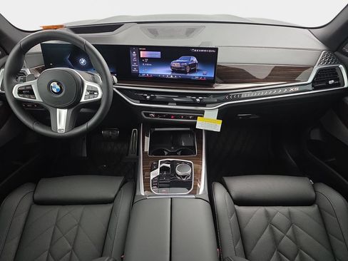 New 2026 BMW X5 xDrive40i w/ M Sport Package AWD/4WD image 10