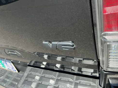 Certified 2023 Toyota Tacoma TRD Off-Road w/ TRD Premium Off Road Package AWD/4WD image 29