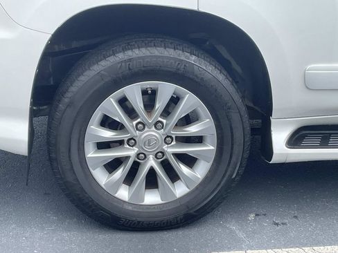 Used 2018 Lexus GX 460 Premium AWD/4WD image 9