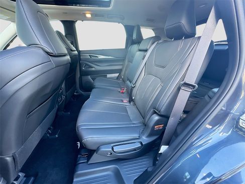 Used 2026 INFINITI QX60 Luxe w/ Cargo Package image 27