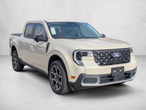 New 2025 Ford Maverick Lariat w/ 4K Tow Package image 7