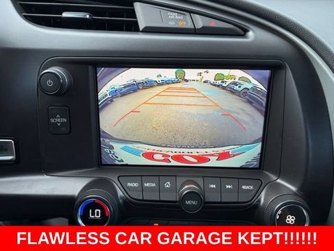 Used 2017 Chevrolet Corvette Stingray Coupe w/ 1LT RWD image 21
