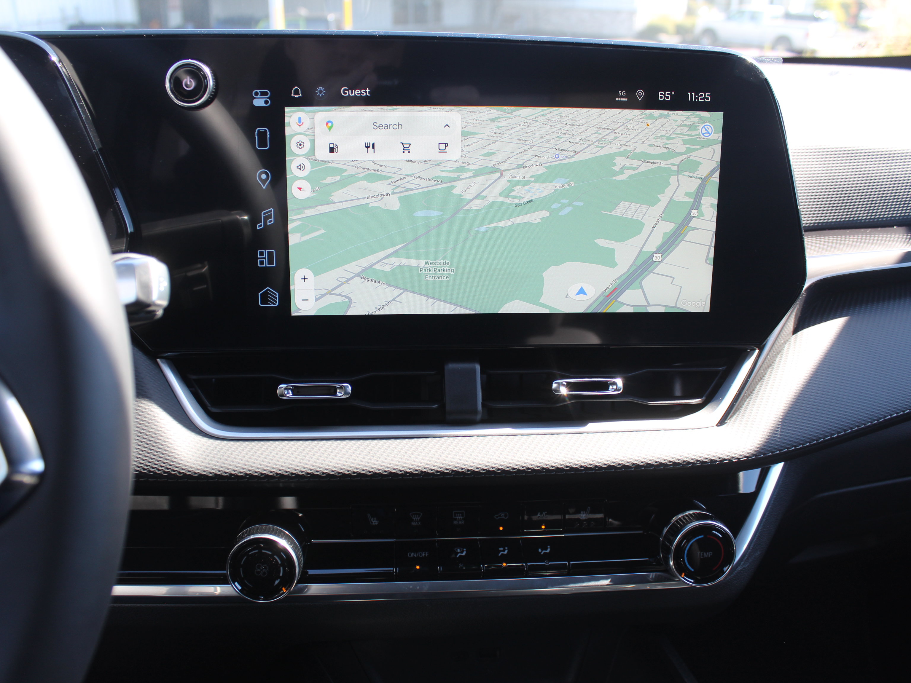 New 2027 Chevrolet Equinox LT AWD/4WD image 16