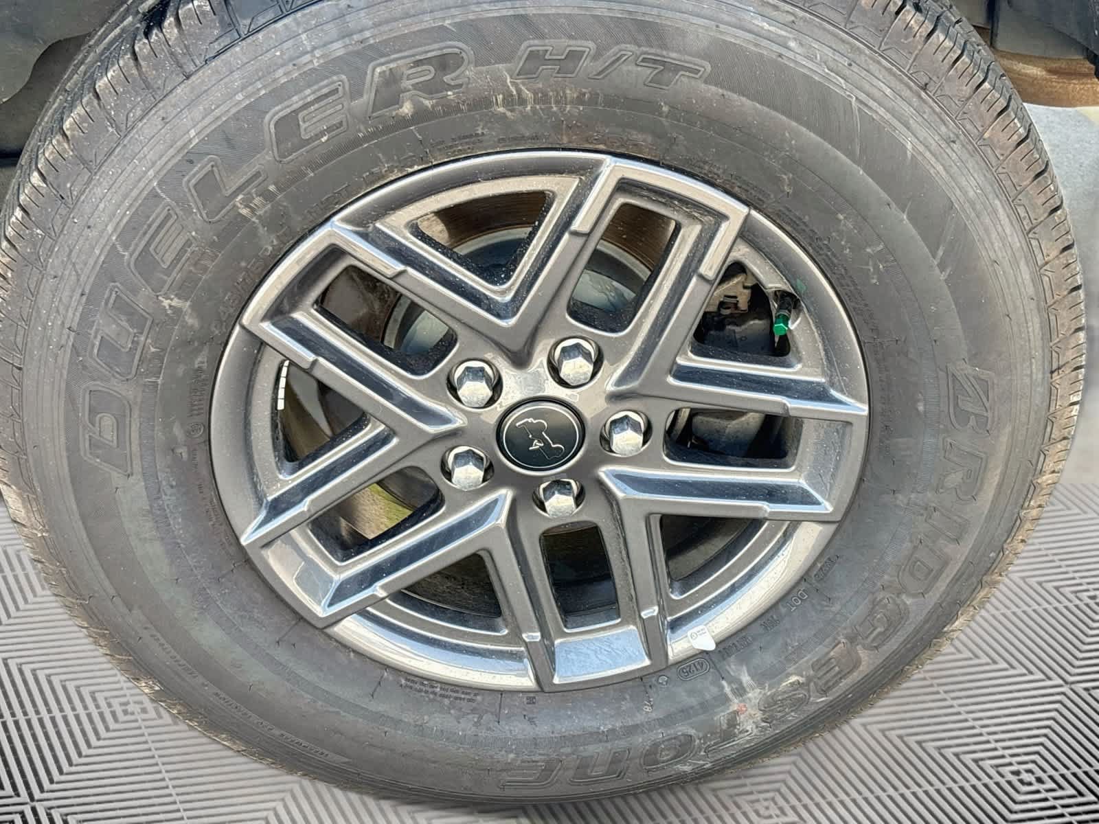 Used 2019 Jeep Wrangler Unlimited Sahara AWD/4WD image 28