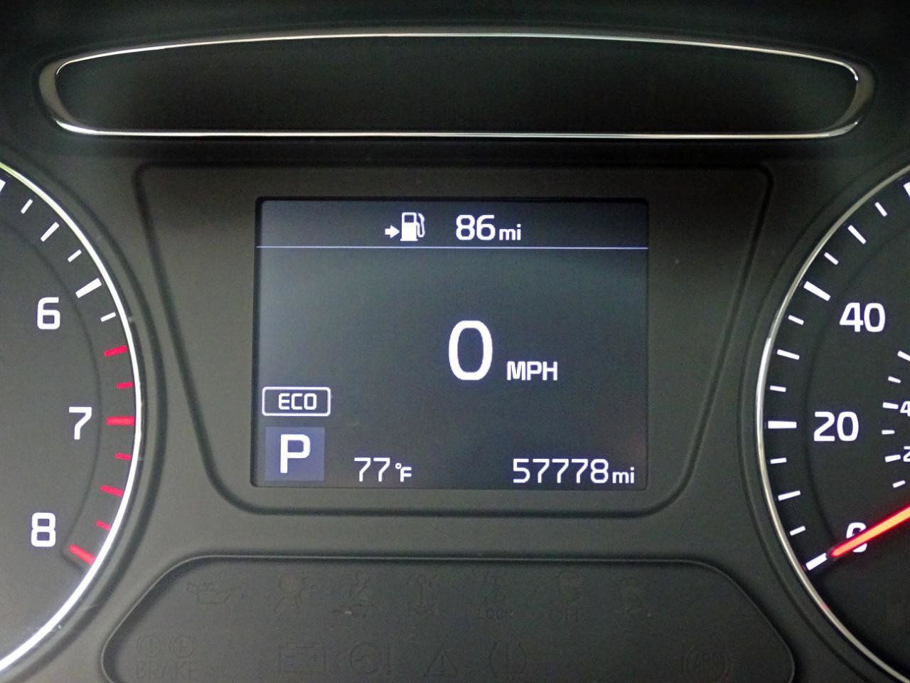 Used 2020 Kia Sorento LX FWD image 44