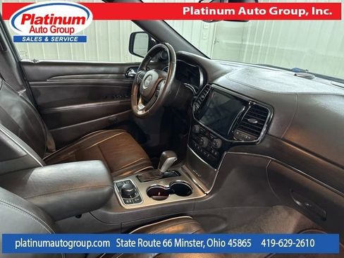 Used 2019 Jeep Grand Cherokee Overland image 42