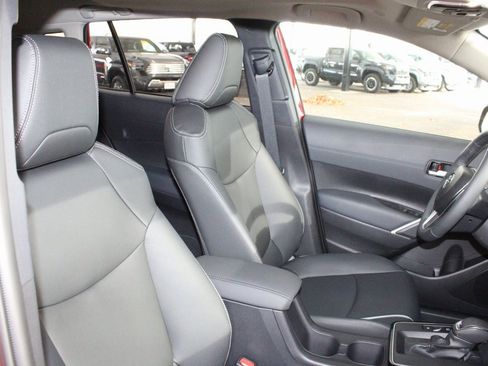 New 2026 Toyota Corolla Cross XLE image 39