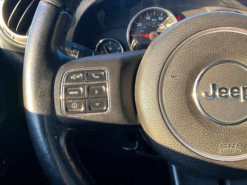 Used 2012 Jeep Wrangler Sahara w/ Dual Top Group image 16