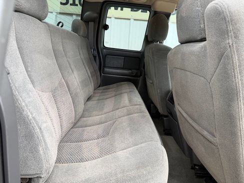 Used 2004 Chevrolet Silverado 1500 LS w/ Light Duty Power Package RWD image 17