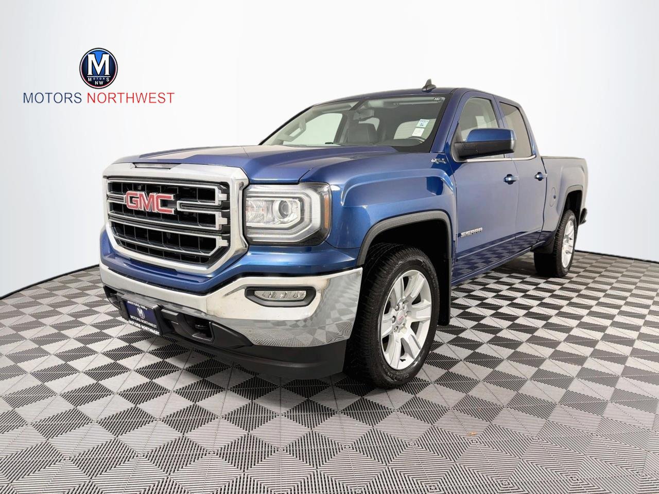 Used 2017 GMC Sierra 1500 SLE AWD/4WD image 1