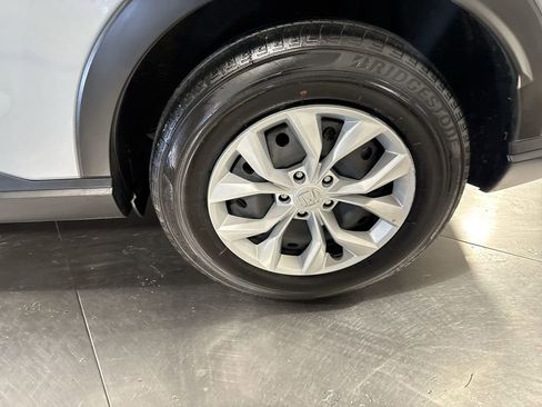 Used 2023 Honda CR-V LX image 12