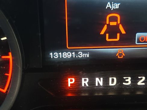 Used 2016 Ford F150 XLT w/ Equipment Group 301A Mid image 16