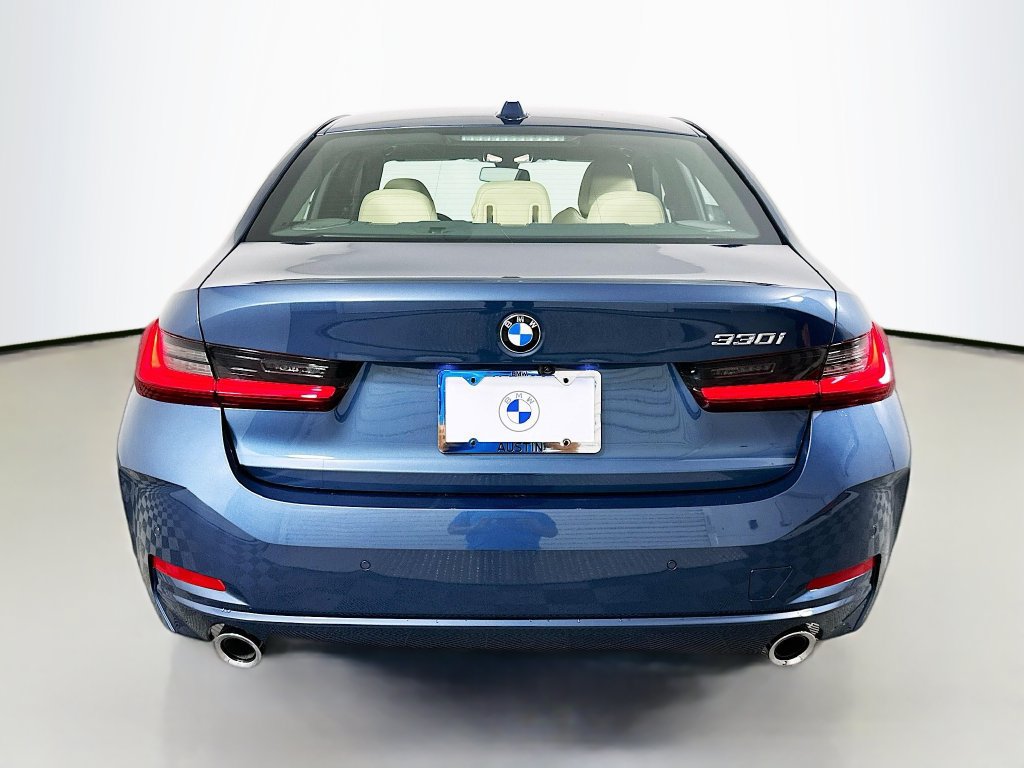 Used 2026 BMW 330i Sedan w/ Premium Package RWD image 6
