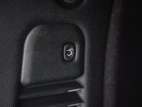 Used 2022 Dodge Durango GT image 13