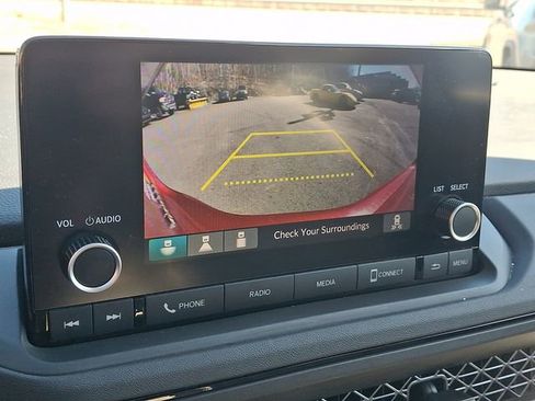 Used 2023 Honda Accord EX image 18