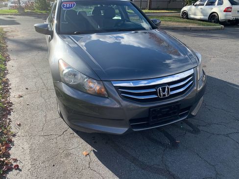 Used 2011 Honda Accord LX-P image 10