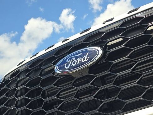 Used 2026 Ford Explorer ST-Line RWD image 9