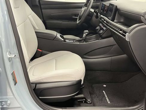 Certified 2026 Hyundai Santa Cruz SEL FWD image 25