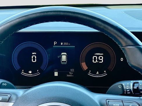 Certified 2024 Hyundai Kona SEL FWD image 12