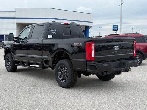 New 2026 Ford F250 XL w/ STX Appearance Package AWD/4WD image 3