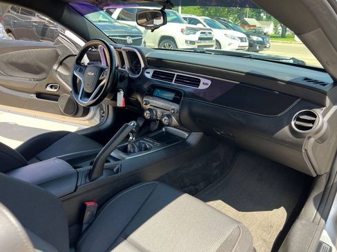 Used 2012 Chevrolet Camaro SS RWD image 16
