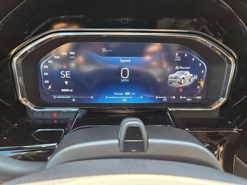 Used 2026 Chevrolet Silverado 1500 High Country image 37