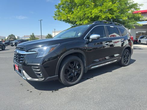 Used 2023 Subaru Ascent Touring AWD/4WD image 5