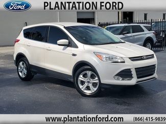 Used 2013 Ford Escape SE w/ Class II Trailer Tow Pkg FWD video 1