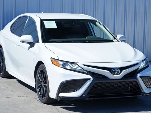 Used 2021 Toyota Camry XSE image 50