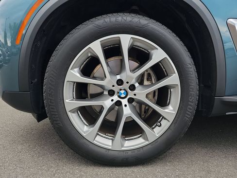 Used 2024 BMW X5 xDrive40i w/ Executive Package AWD/4WD image 24