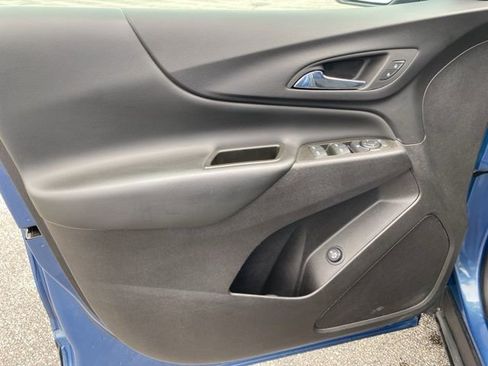 Used 2024 Chevrolet Equinox LT FWD image 13
