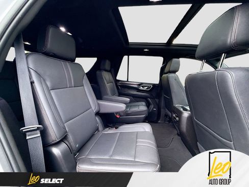 Used 2021 Chevrolet Tahoe RST w/ Luxury Package image 29