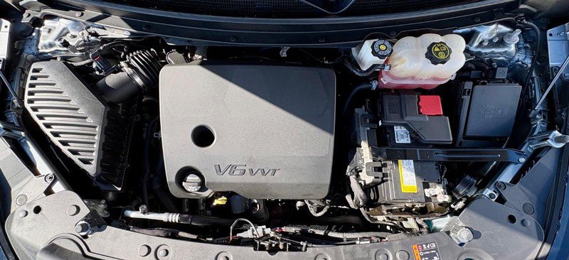 Used 2023 Buick Enclave Essence w/ Experience Buick Package FWD image 9