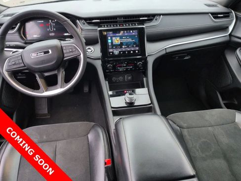 Certified 2024 Jeep Grand Cherokee L Laredo image 14