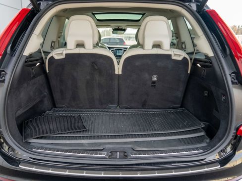 Used 2021 Volvo XC90 T6 Inscription w/ Advanced Package image 27