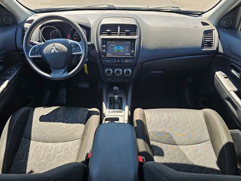 Used 2020 Mitsubishi Outlander Sport ES AWD/4WD image 9