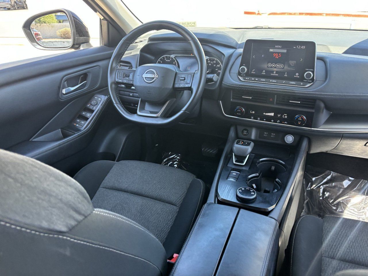 Used 2025 Nissan Rogue SV AWD/4WD image 12