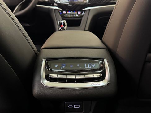 New 2025 Cadillac XT6 Premium Luxury w/ Technology Package image 28