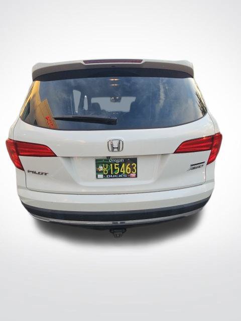 Used 2017 Honda Pilot Touring image 3