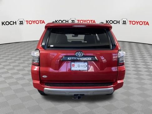 Used 2022 Toyota 4Runner TRD Off-Road Premium image 13