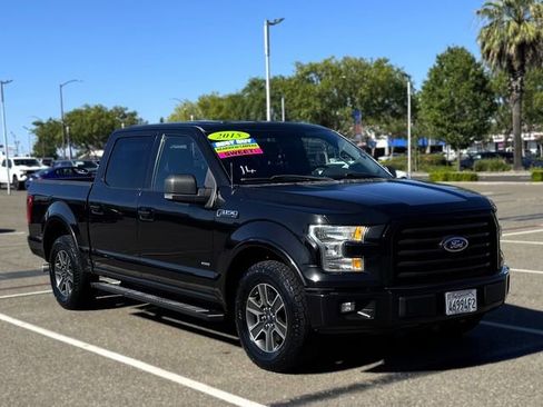 Used 2015 Ford F150 XLT w/ Equipment Group 302A Luxury RWD image 3