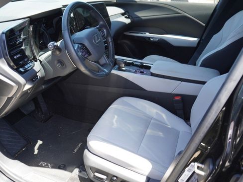 Certified 2024 Lexus RX 350 Premium w/ Accessory Package (Z1) FWD image 9