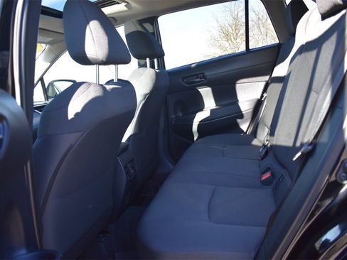 Used 2024 Toyota Corolla Cross LE w/ Moonroof Package image 21