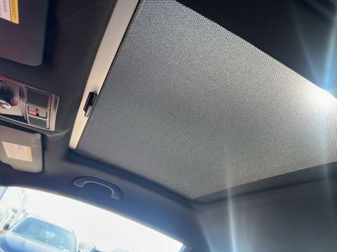 Used 2017 Volkswagen Beetle 1.8T SEL image 12